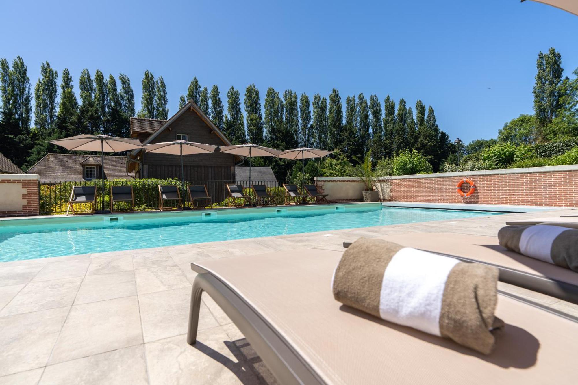 Les Manoirs Des Portes De Deauville - Small Luxury Hotel Of The World Canapville  المظهر الخارجي الصورة